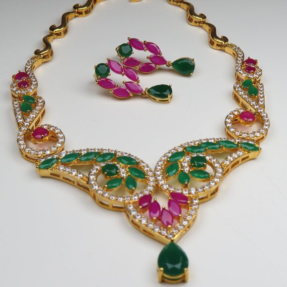 18k Diamond Emerald Ruby Necklace & Earring Set